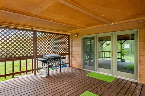 Exterior - 29 Tower Rock Rd, Cascade, MT 59421 photo 5 of 10