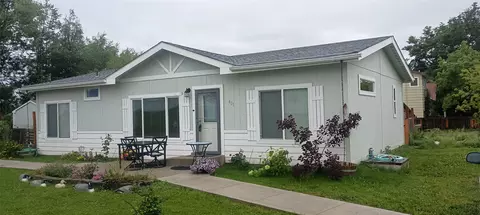 401 Griffith Ln, Saint Ignatius, MT 59865