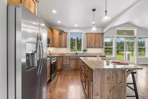 Kitchen - 615 Mill Pond Pl, Bigfork, MT 59911 photo 3 of 5