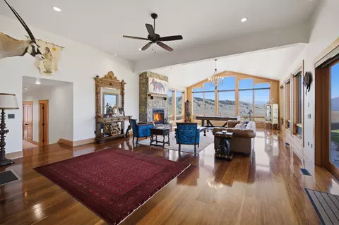 Living - 555 Skyfire Dr, Hamilton, MT 59840 photo 5 of 8