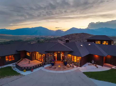 Exterior - 555 Skyfire Dr, Hamilton, MT 59840 photo 1 of 23