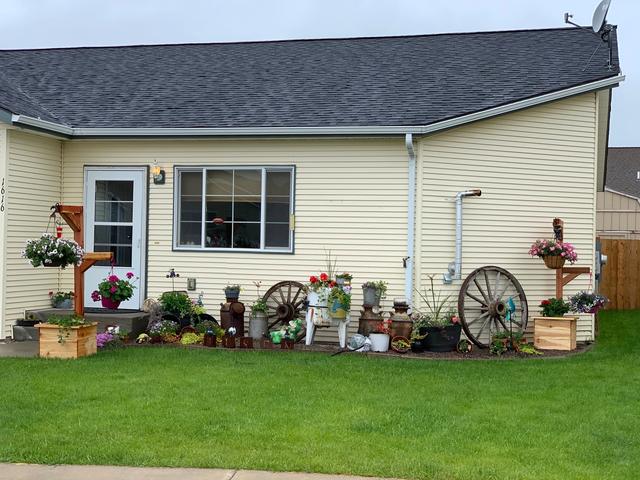 1616 Fran Lou Park Ln, Columbia Falls, MT 59912