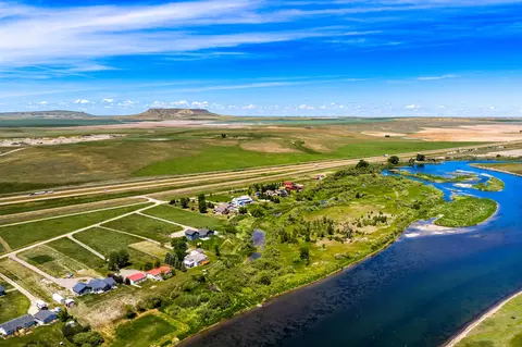 Nhn Willow Bend Lane, Cascade, MT 59421