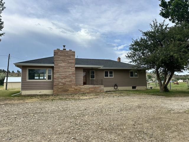 417 River Ave E, Ryegate, MT 59074