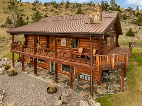 Exterior - 42 E L M Ranch Rd, Ennis, MT 59729 photo 2 of 32