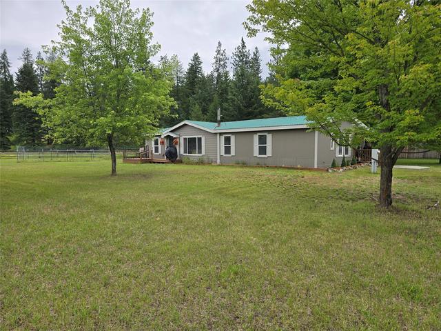57 Pioneer Ln, Saint Regis, MT 59866