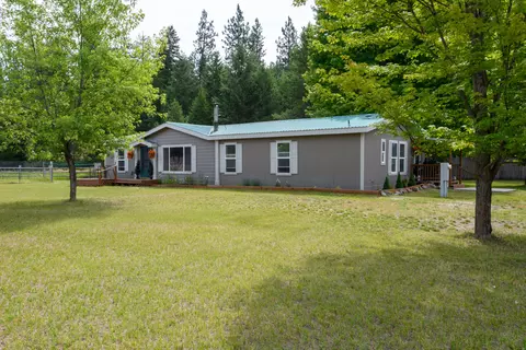 57 Pioneer Ln, Saint Regis, MT 59866