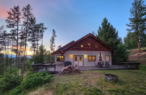 992 Juniper Dr, Seeley Lake, MT 59868