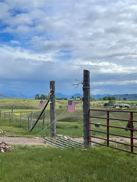 1137 Us Hwy 89, Sun River, MT 59483