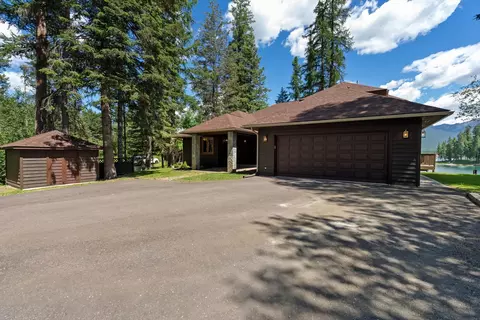 Exterior - 349 Echo Chalet Dr, Bigfork, MT 59911 photo 8 of 19