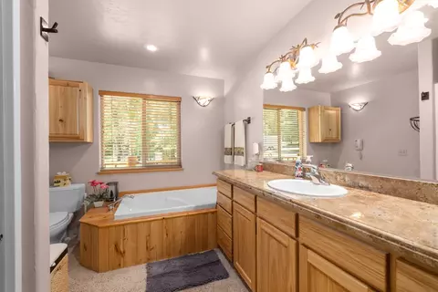Bath - 2229 Glen Lake Rd, Eureka, MT 59917 photo 2 of 6