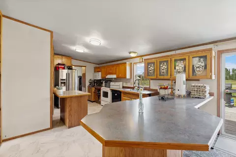 Kitchen - 651 Milty Ln, Hamilton, MT 59840 photo 1 of 2