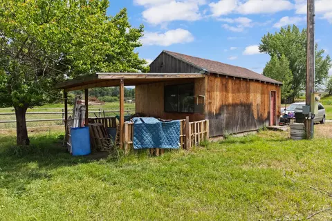 Exterior - 651 Milty Ln, Hamilton, MT 59840 photo 4 of 5