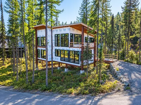 Exterior - 1054 Elk Camp Loop, Whitefish, MT 59937 photo 2 of 7