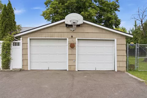 Exterior - 655 7th Ave, Kalispell, MT 59901 photo 7 of 8