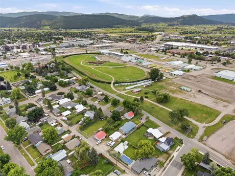 View/Area - 655 7th Ave, Kalispell, MT 59901 photo 3 of 9