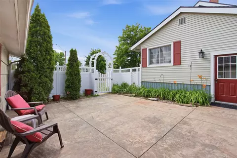 Exterior - 655 7th Ave, Kalispell, MT 59901 photo 4 of 8