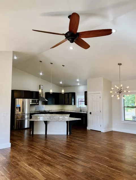 Kitchen - 7590 Kingpost Loop, Helena, MT 59602 photo 6 of 6