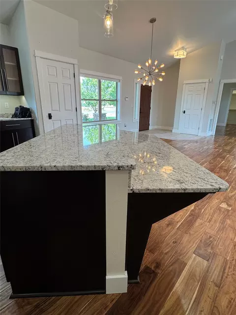 Kitchen - 7590 Kingpost Loop, Helena, MT 59602 photo 4 of 6