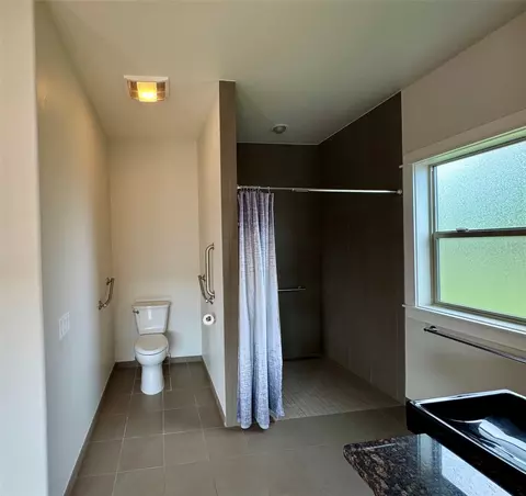 Bath - 7590 Kingpost Loop, Helena, MT 59602 photo 3 of 8
