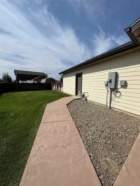 Exterior - 7590 Kingpost Loop, Helena, MT 59602 photo 10 of 14