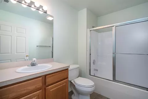 Bath - 219 Commons Way, Kalispell, MT 59901 photo 5 of 5