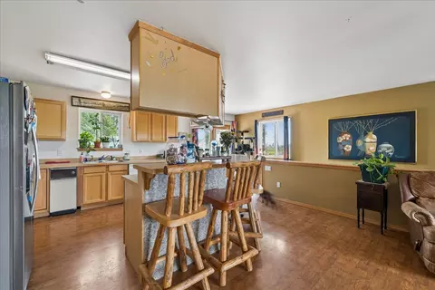 Kitchen - 480 Egan Rd, Kalispell, MT 59901 photo 4 of 7