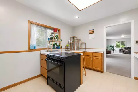 Kitchen - 480 Egan Rd, Kalispell, MT 59901 photo 1 of 7