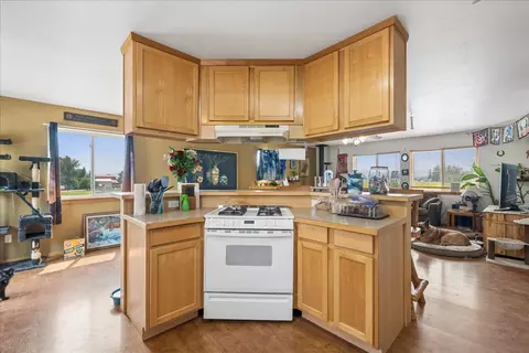 Kitchen - 480 Egan Rd, Kalispell, MT 59901 photo 5 of 7