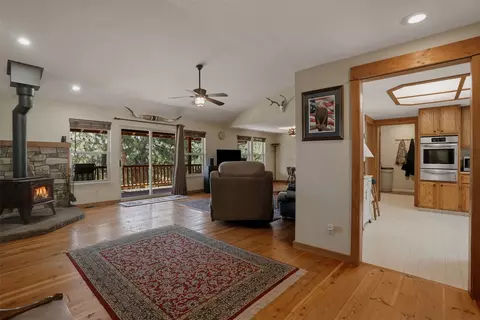 Entry Way - 2108 Silver Ridge Rd, Hamilton, MT 59840 photo 2 of 3