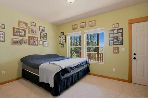 Bedroom - 2108 Silver Ridge Rd, Hamilton, MT 59840 photo 6 of 7