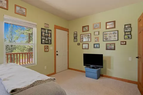 Bedroom - 2108 Silver Ridge Rd, Hamilton, MT 59840 photo 7 of 7