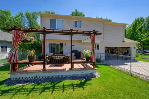 2945 Sheffield Dr, Missoula, MT 59808