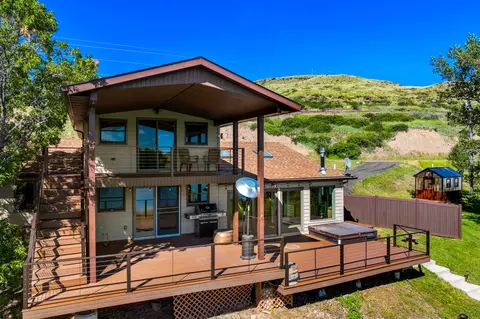 Exterior - 471 Flood Rd, Great Falls, MT 59404 photo 5 of 16