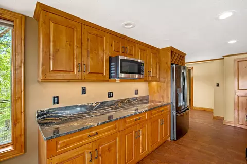 Kitchen - 471 Flood Rd, Great Falls, MT 59404 photo 3 of 6