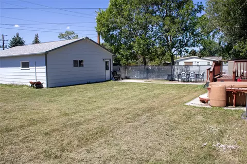 Exterior - 313 N Cherry St, Townsend, MT 59644 photo 7 of 11