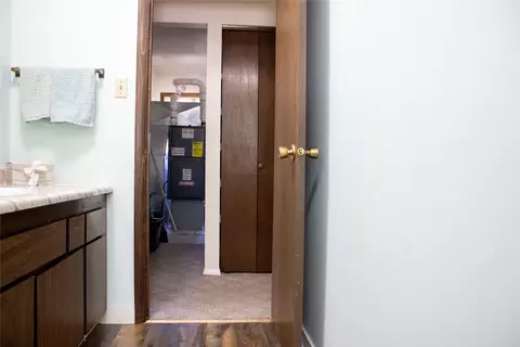 Entry Way - 313 N Cherry St, Townsend, MT 59644 photo 2 of 3