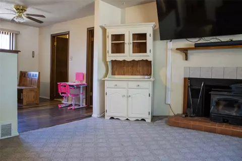 Living - 313 N Cherry St, Townsend, MT 59644 photo 4 of 5