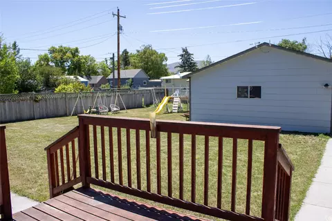 Exterior - 313 N Cherry St, Townsend, MT 59644 photo 6 of 11