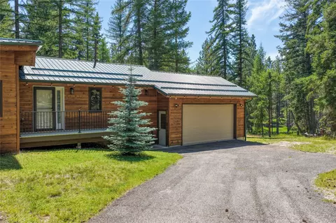 Exterior - 45 Ridge Ln, Eureka, MT 59917 photo 4 of 13