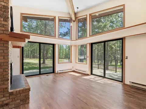 Living - 45 Ridge Ln, Eureka, MT 59917 photo 1 of 8