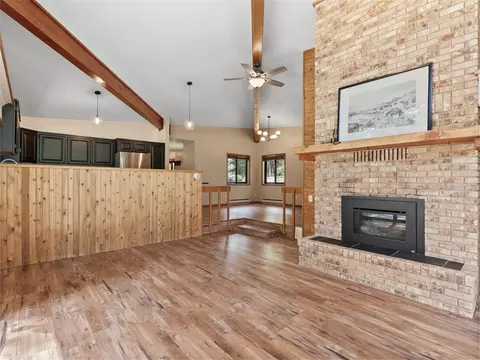 Living - 45 Ridge Ln, Eureka, MT 59917 photo 6 of 8