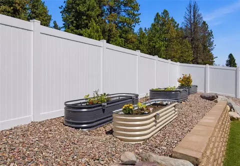 Exterior - 521 Eagle Valley Dr, Kalispell, MT 59901 photo 4 of 7