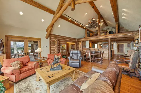 Living - 13471 Albright Ln, Bigfork, MT 59911 photo 3 of 7