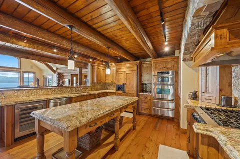 Kitchen - 13471 Albright Ln, Bigfork, MT 59911 photo 2 of 5