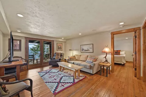 Living - 13471 Albright Ln, Bigfork, MT 59911 photo 6 of 7