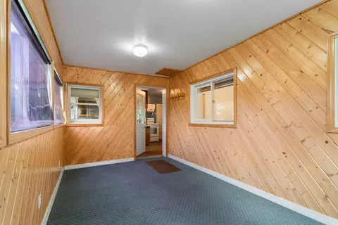 Entry Way - 317 S Cleveland St, Boulder, MT 59632 photo 2 of 5