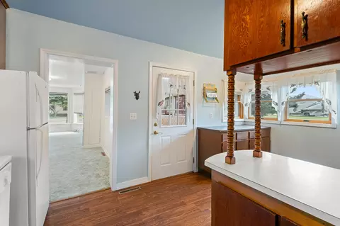 Entry Way - 317 S Cleveland St, Boulder, MT 59632 photo 1 of 5