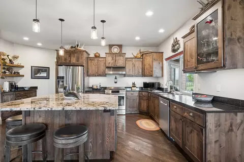Kitchen - 1620 Moon Bow Loop, Kalispell, MT 59901 photo 3 of 3