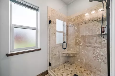 Bath - 1620 Moon Bow Loop, Kalispell, MT 59901 photo 2 of 4